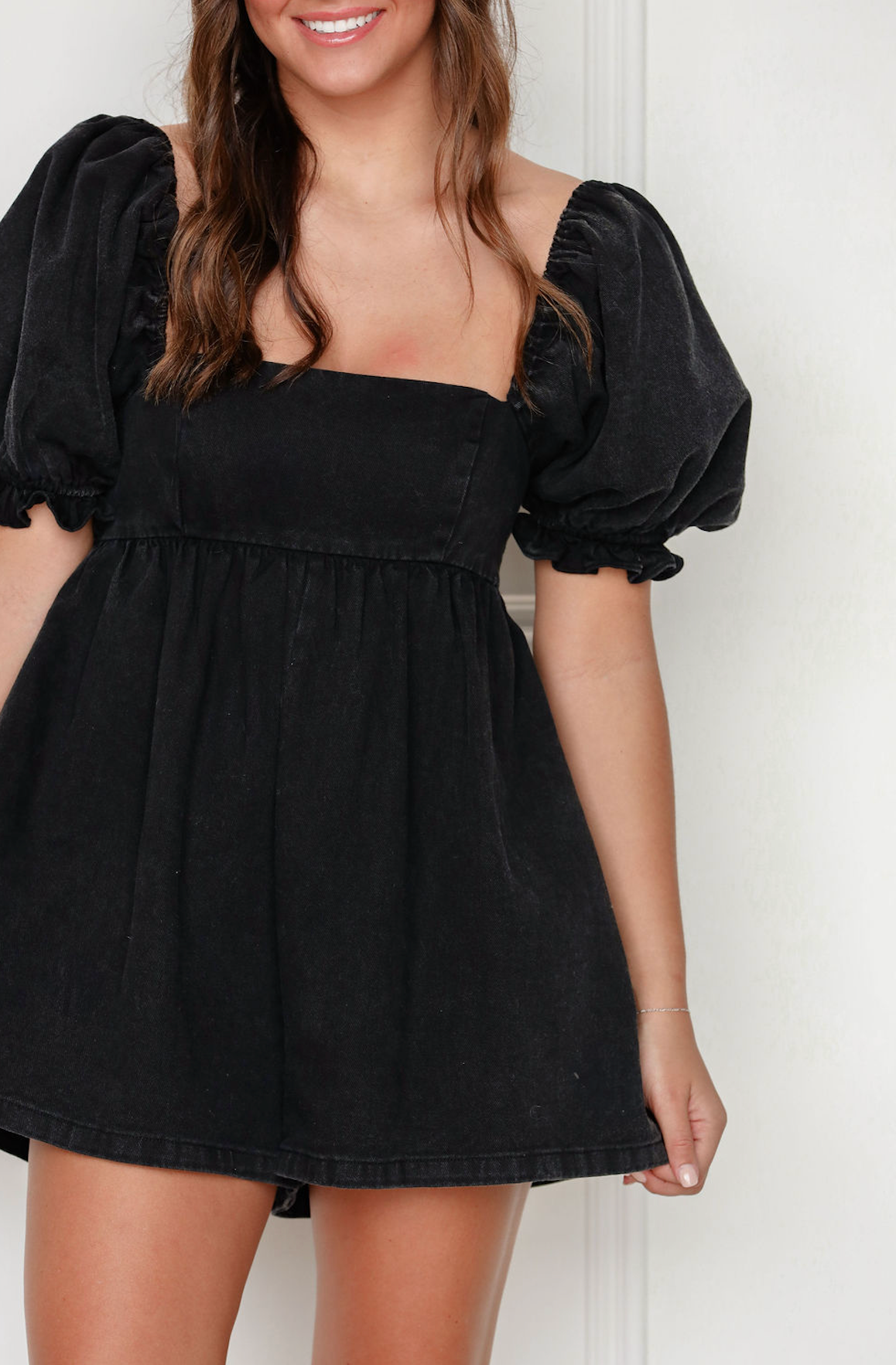 Relaxed Puff Sleeve Romper Black