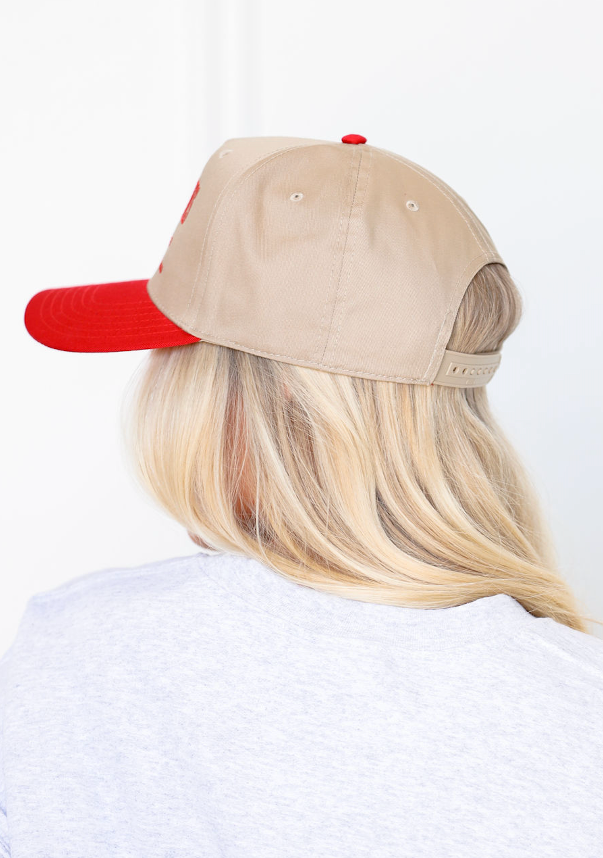 Milk & Cookies Vintage Trucker R/K