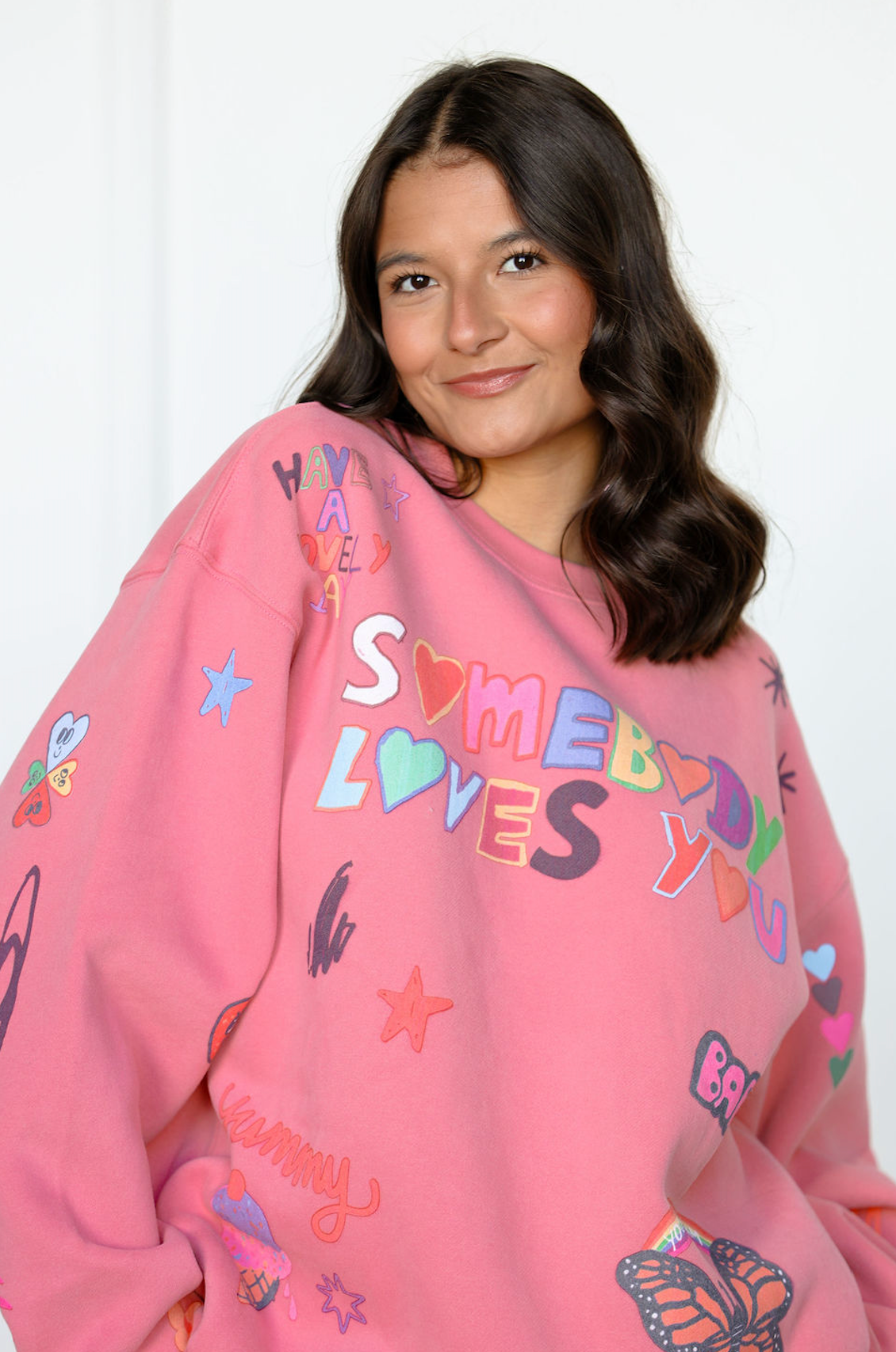 Somebody Loves You Crewneck Pink