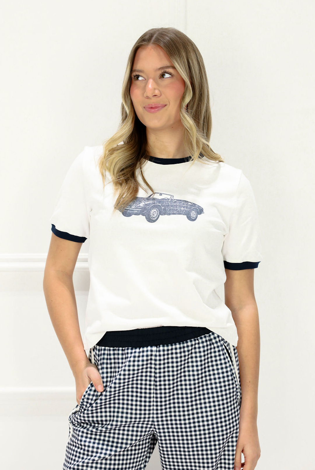 Vintage Car T-shirt Black - Clothe Boutique