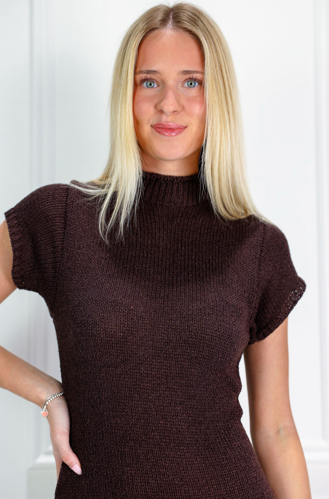 Short Sleeve Sweater Dress Brown