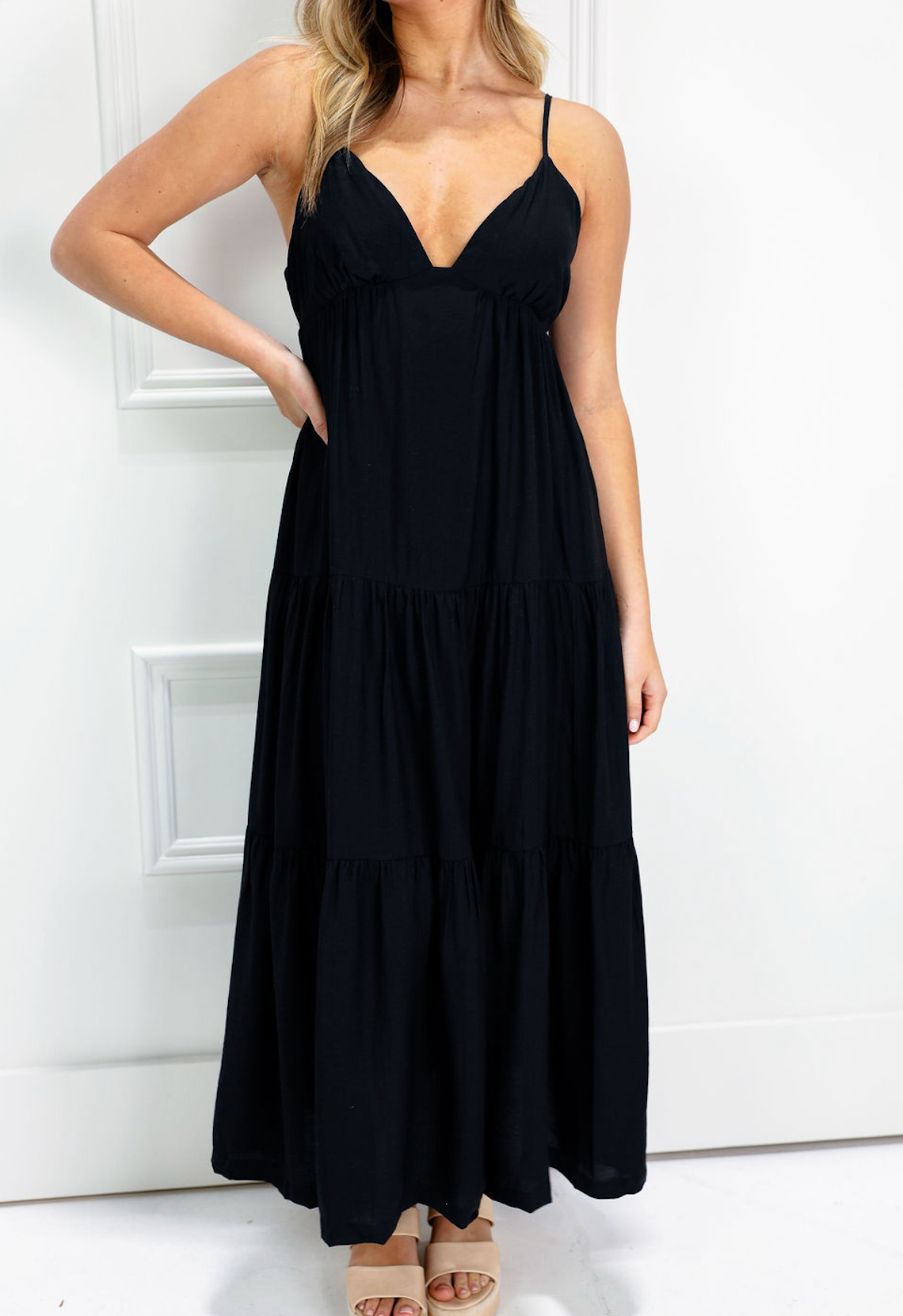 Jacelyn Black Midi Dress
