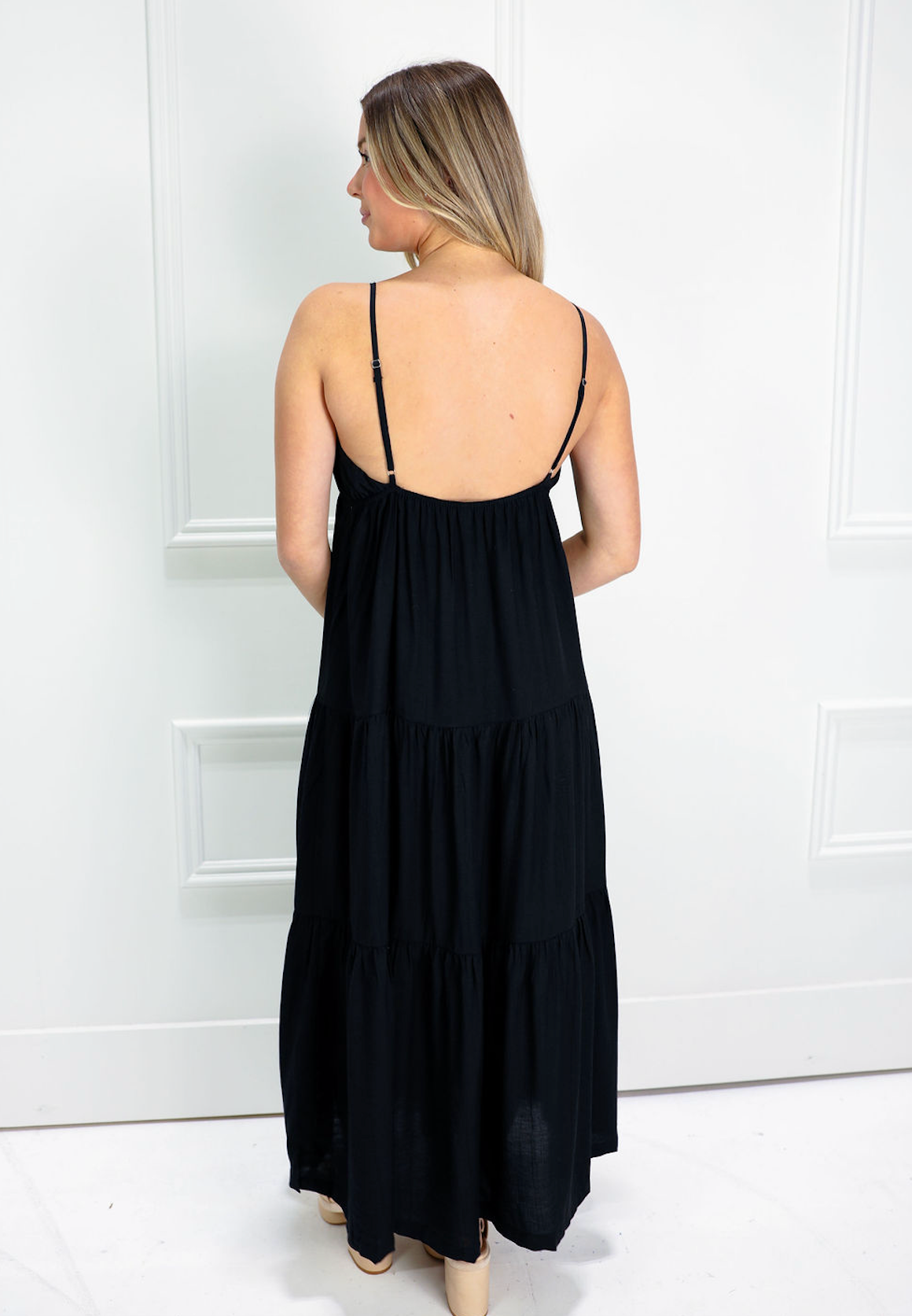 Jacelyn Black Midi Dress