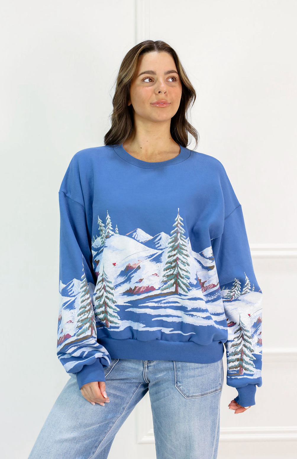 Alpine Ski Scene Crewneck - Clothe Boutique