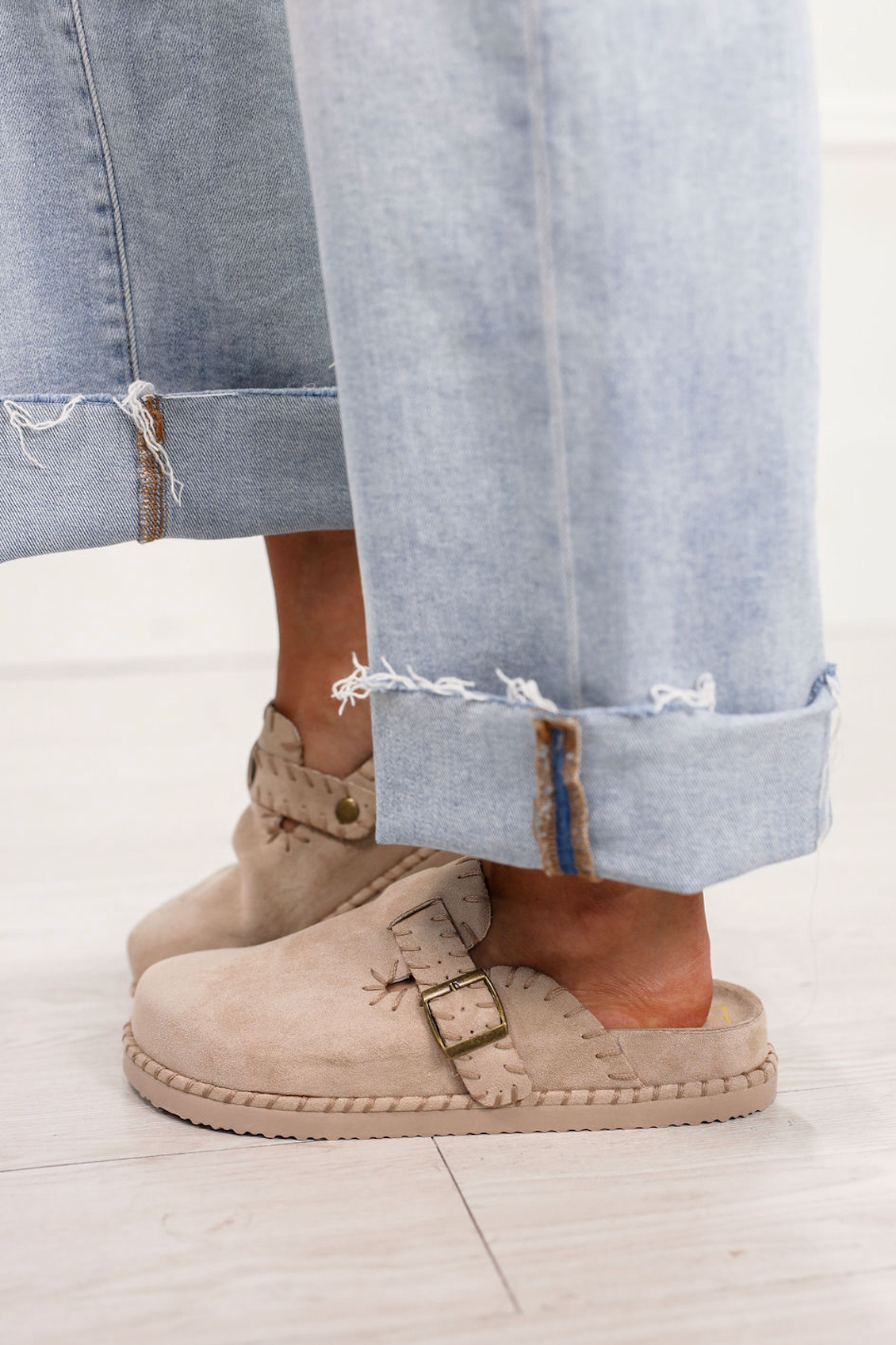 Matisse Percy Clogs Taupe - Clothe Boutique