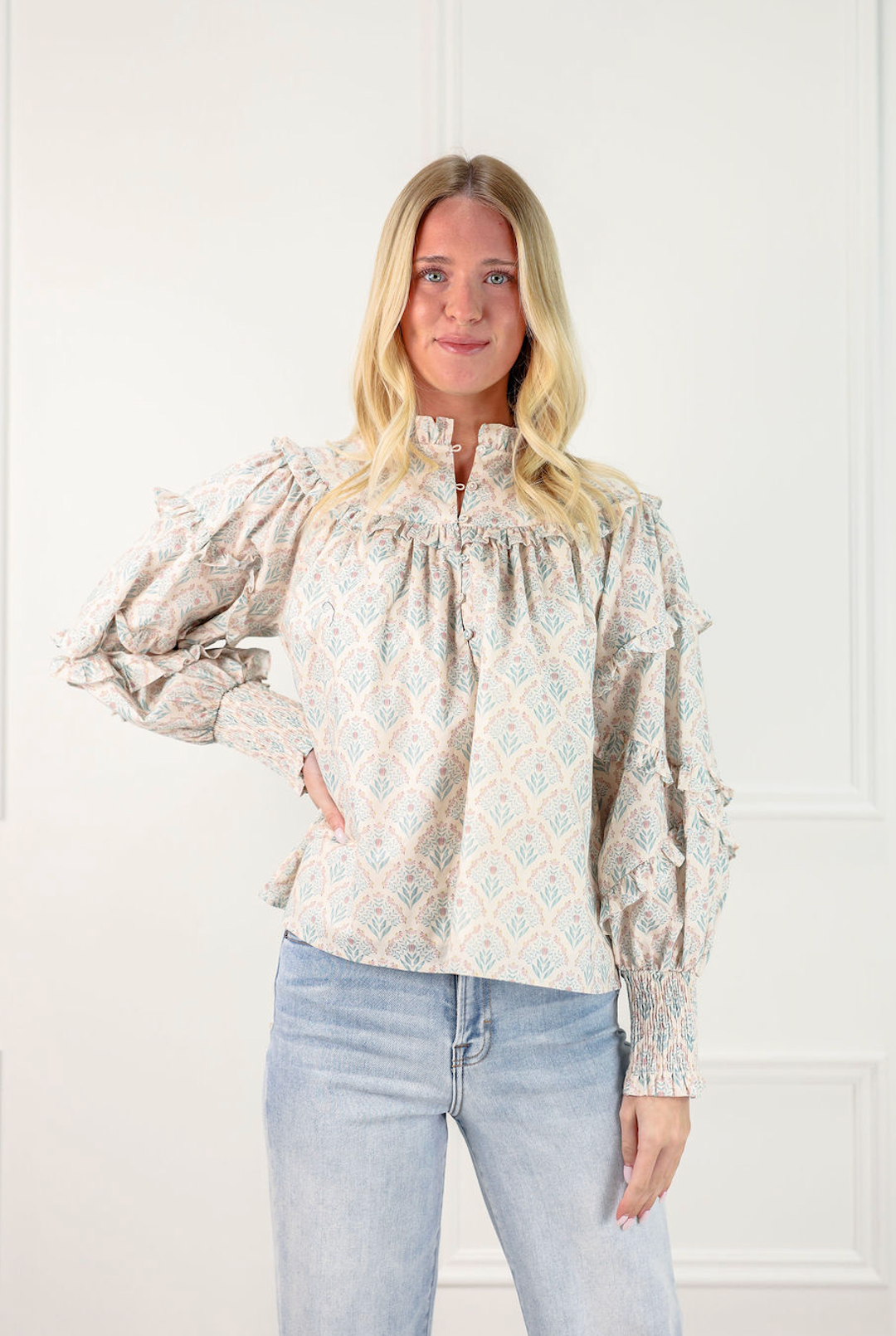 Floral Bouquet Ruffle Blouse - Clothe Boutique