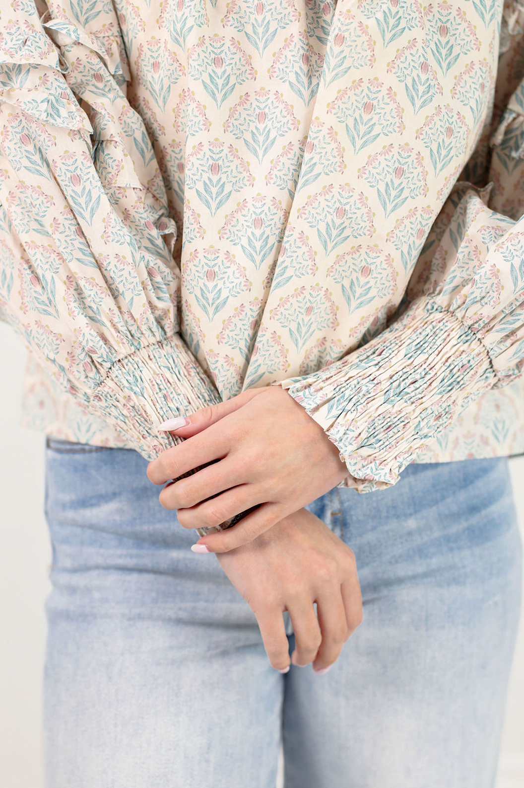 Floral Bouquet Ruffle Blouse - Clothe Boutique