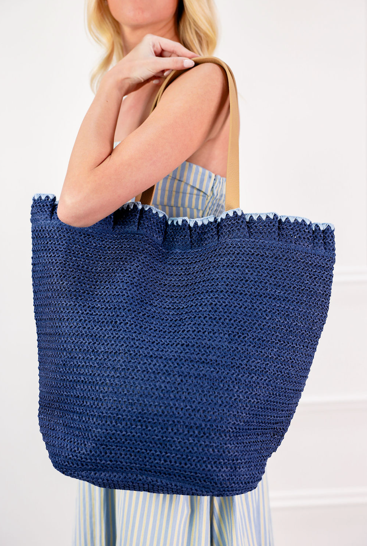 Arabella Tote Navy - Clothe Boutique