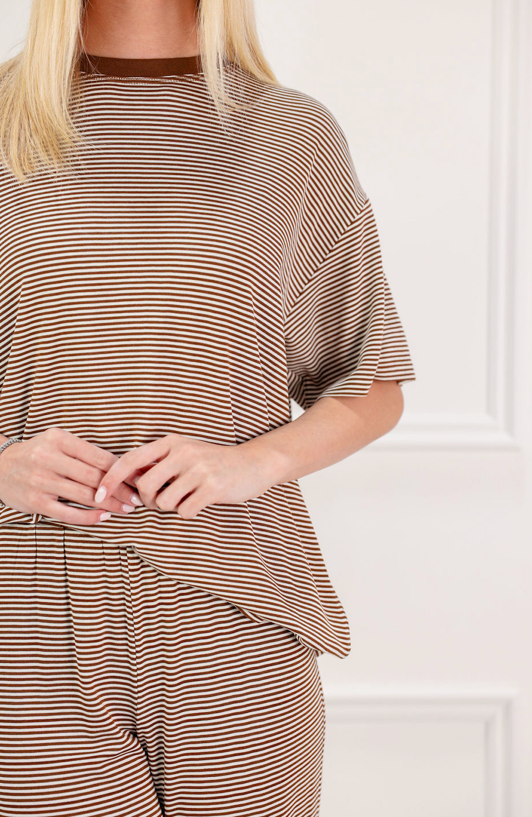 Striped Oversize T-Shirt Chocolate - Clothe Boutique