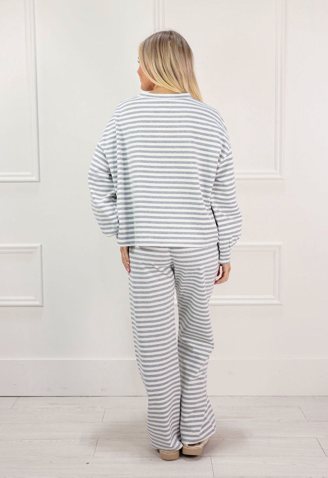 Semi Cropped Stripe Top Grey - Clothe Boutique