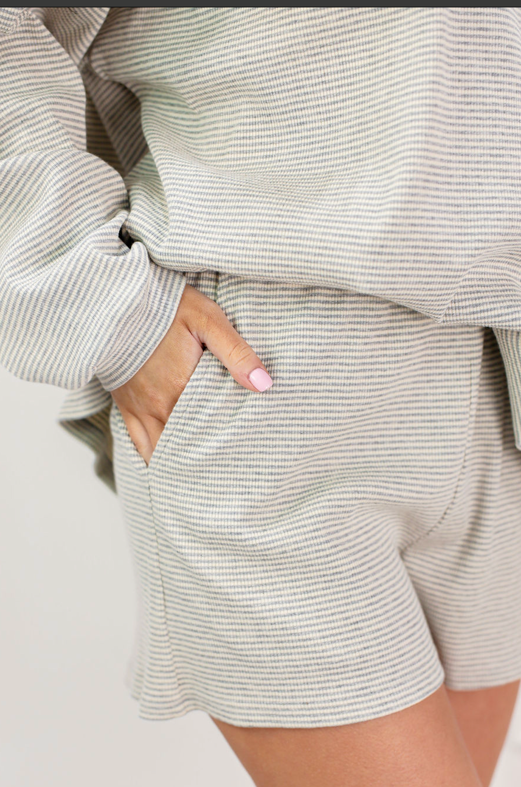 Piper Stripe Shorts Grey - Clothe Boutique