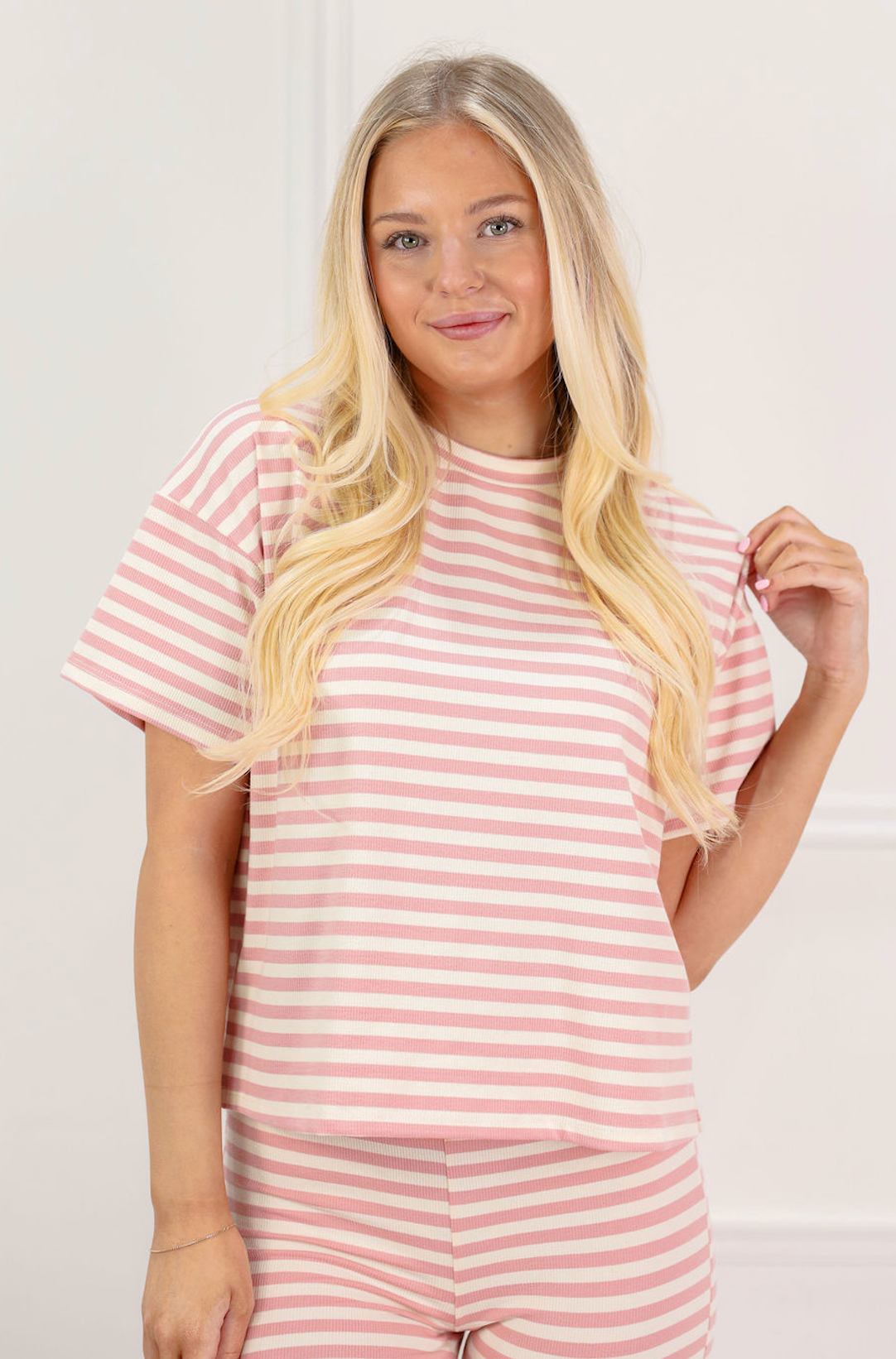 Ribbed Striped T-Shirt and Pants Set of 2 Pink - Clothe Boutique