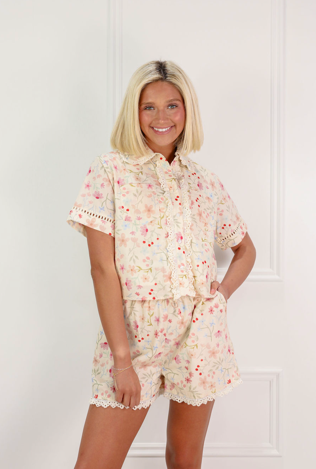 Floral Shirt & Scallop Trim Shorts Set of 2