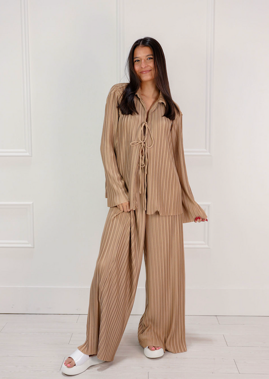 Mocha Pleated Shirt & Pants Set of 2