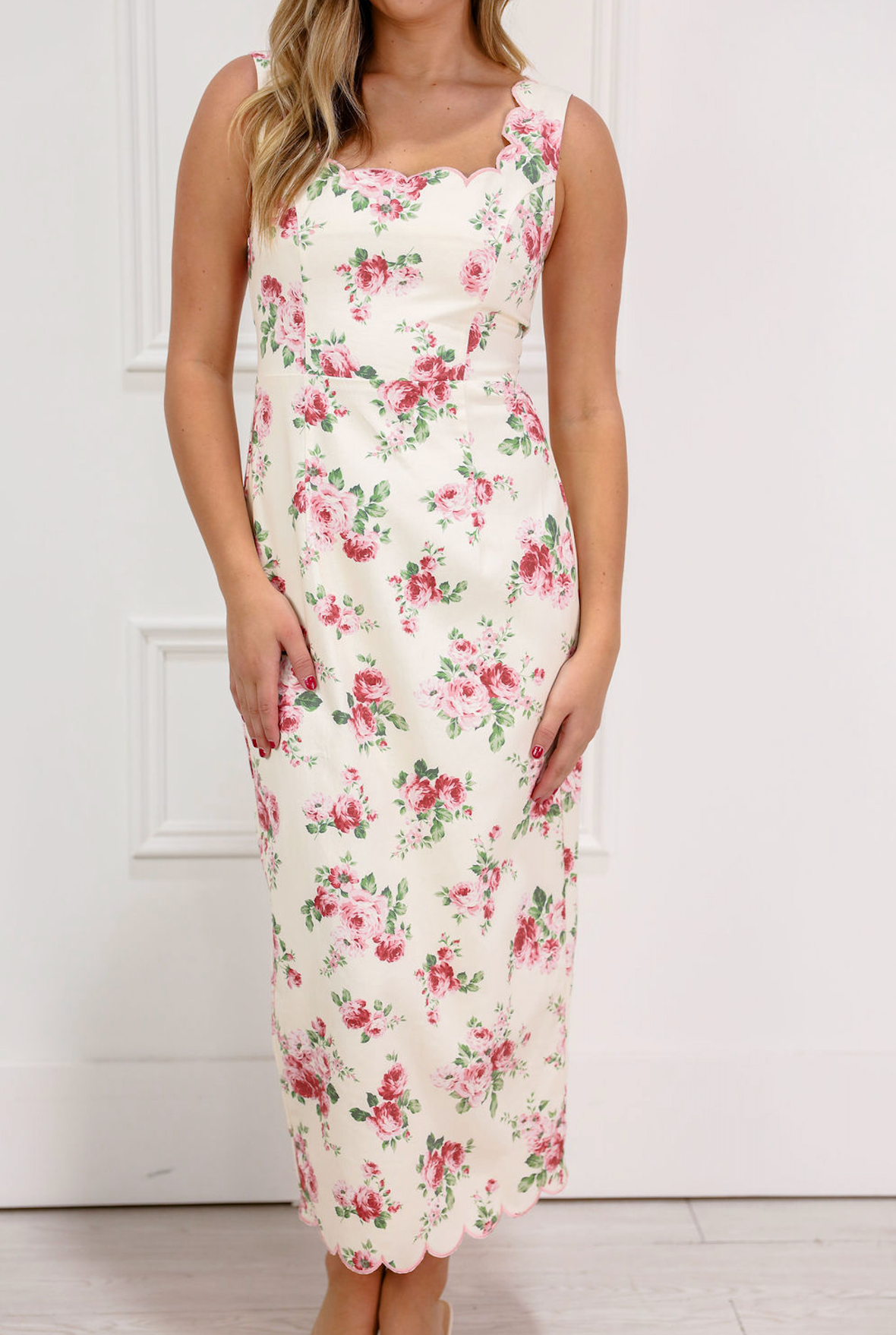 Elenor Floral Scallop Midi Dress