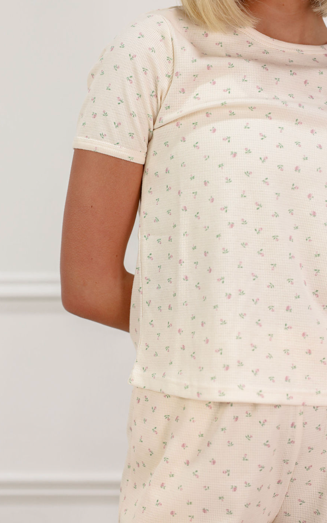 Cream Rib Floral Top & Shorts Set Of 2