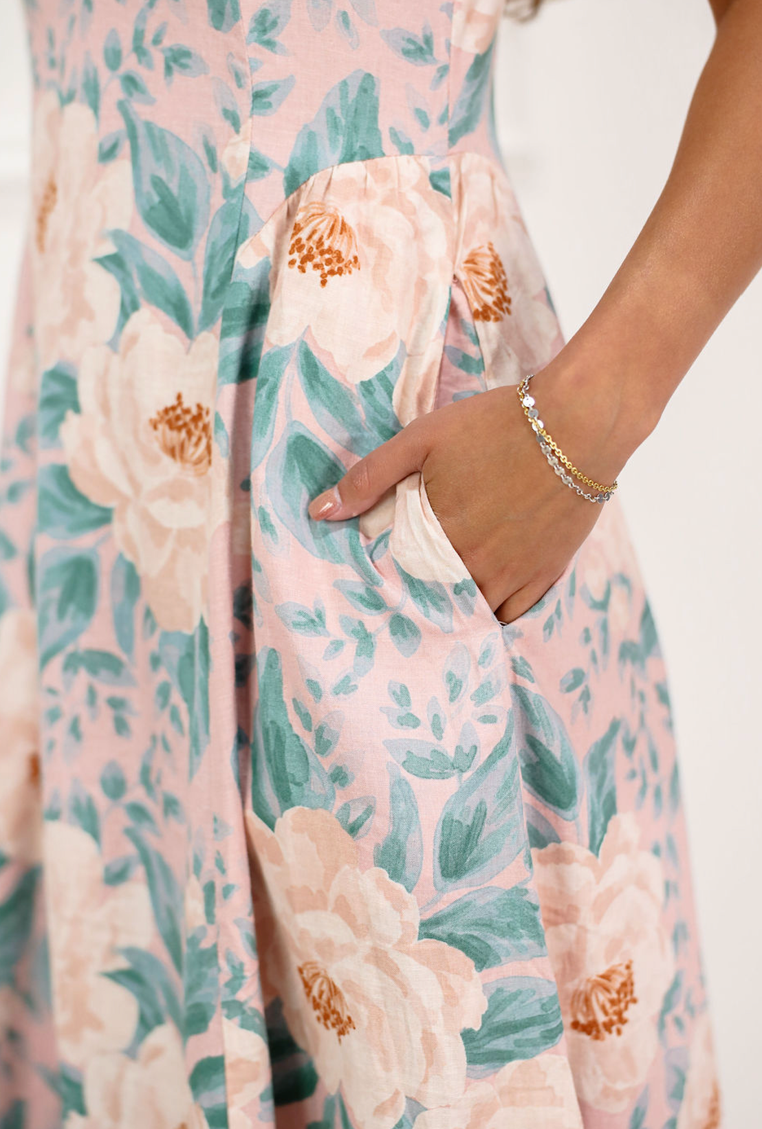 Edith Floral V Maxi Dress