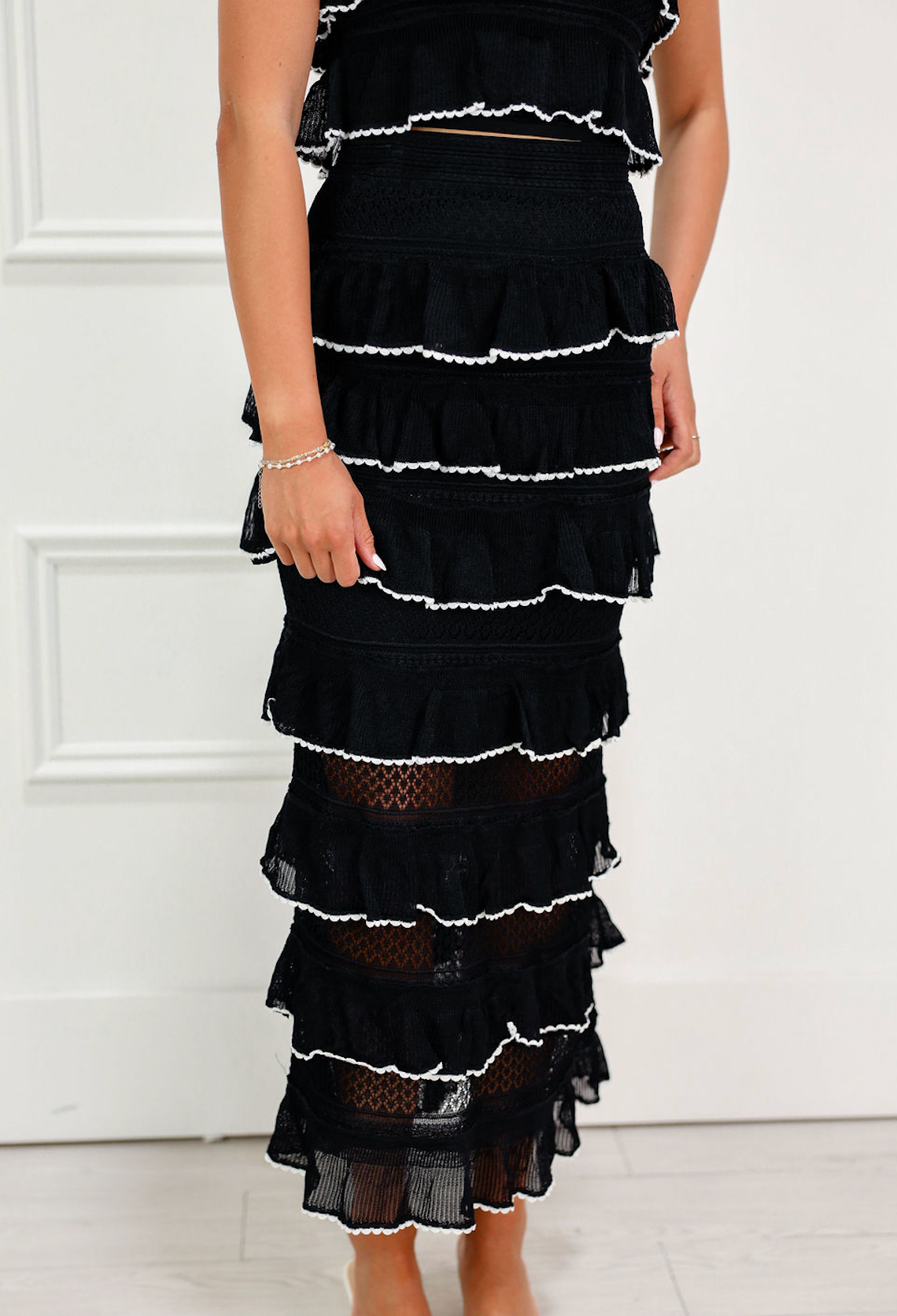 Black Tiered Ruffled Knit Top & Skirt Set of 2