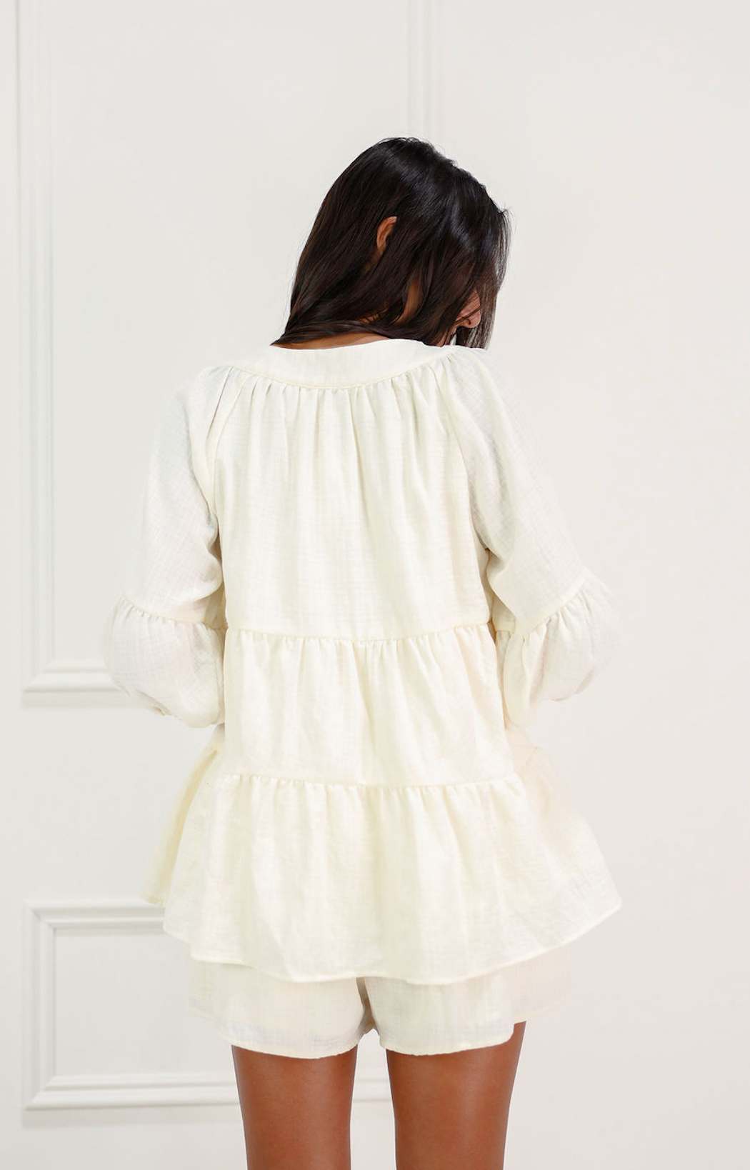 Buttons Tiered Top & Shorts Set of 2 Cream