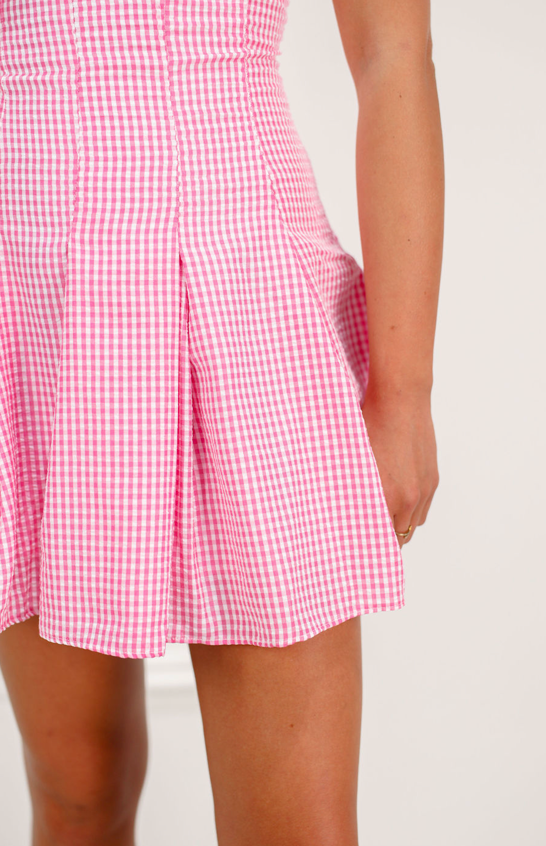 Gingham w/ Lace Dress Pink