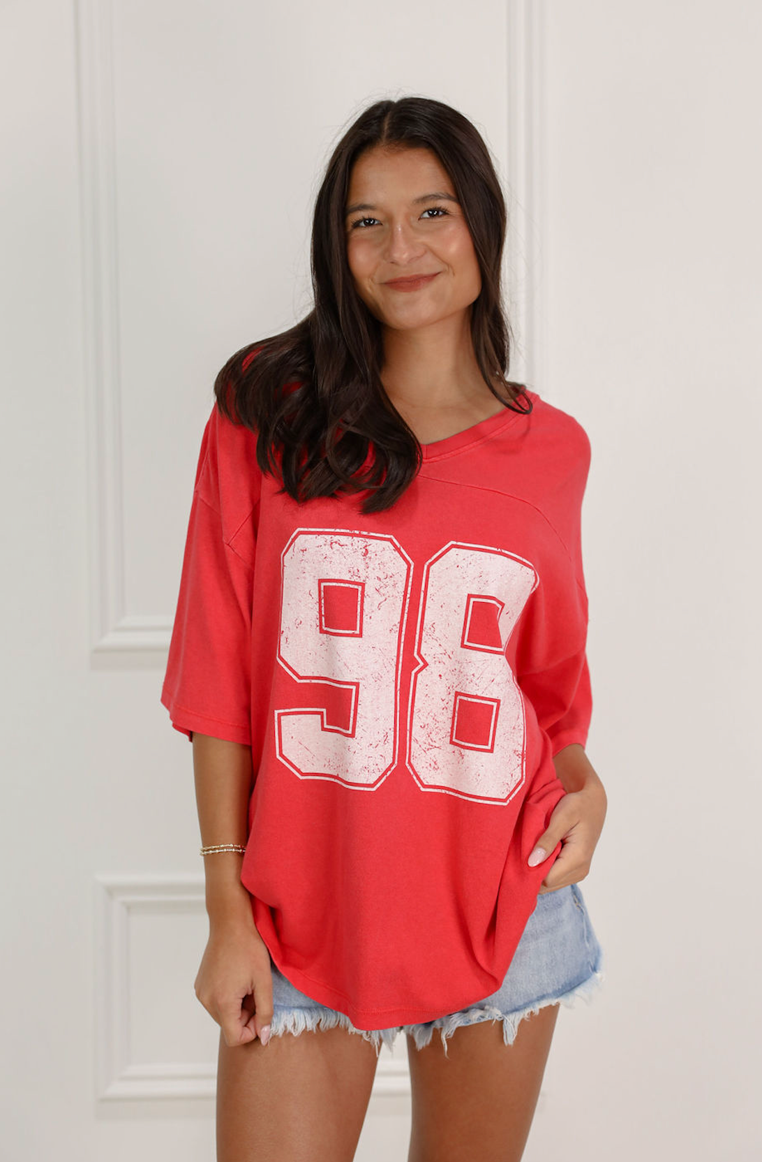 Varsity V-neck T-shirt Red