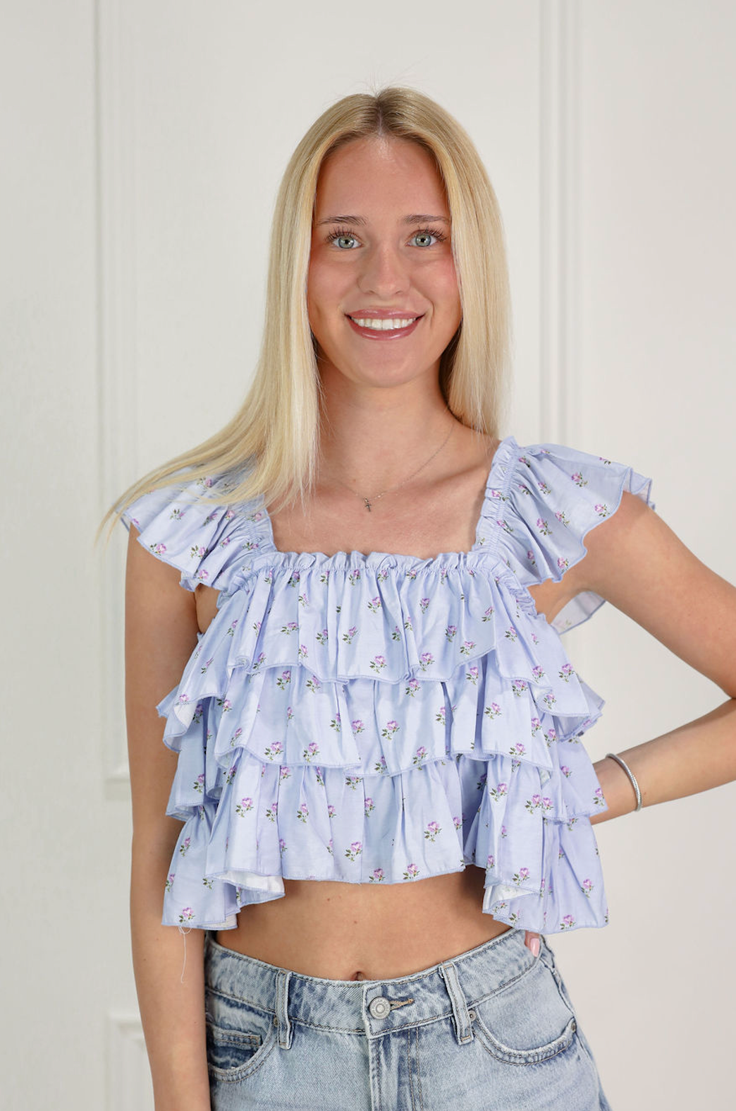 Ditsy Floral Ruffle Top Blue