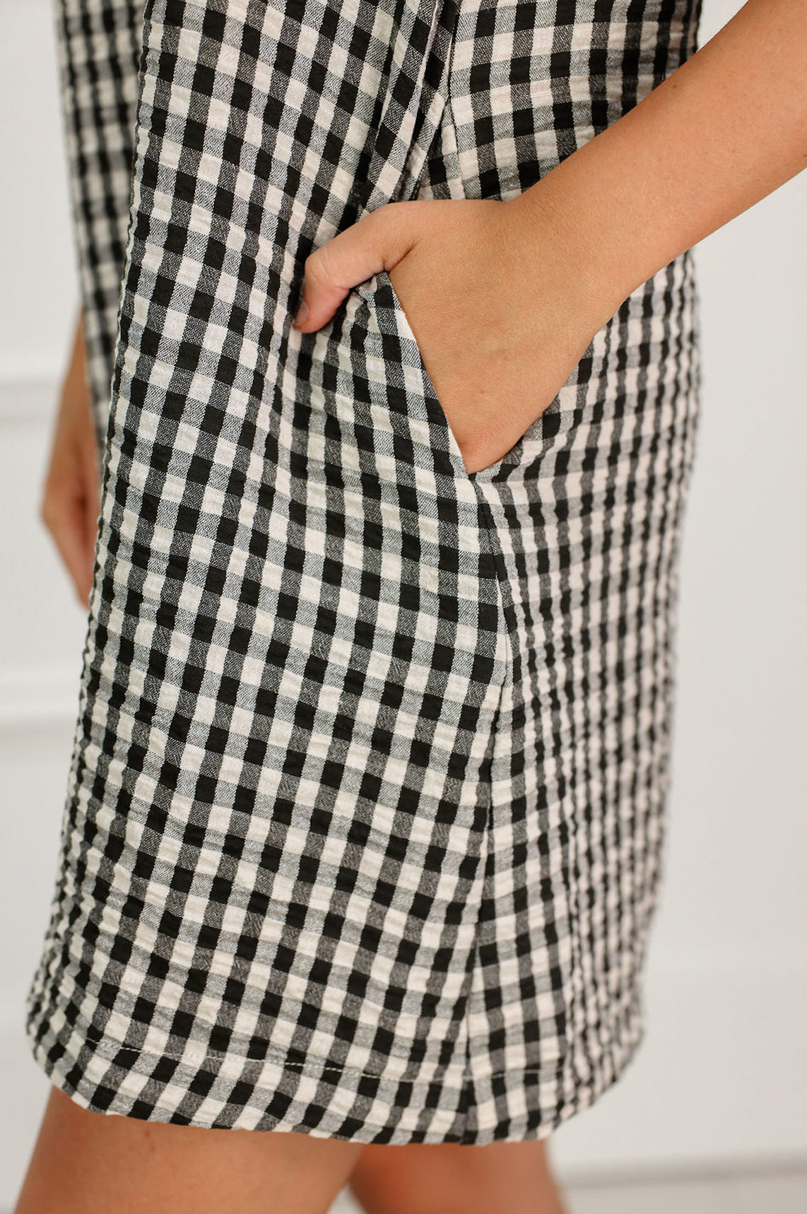 Gingham Back Detail Dress Black