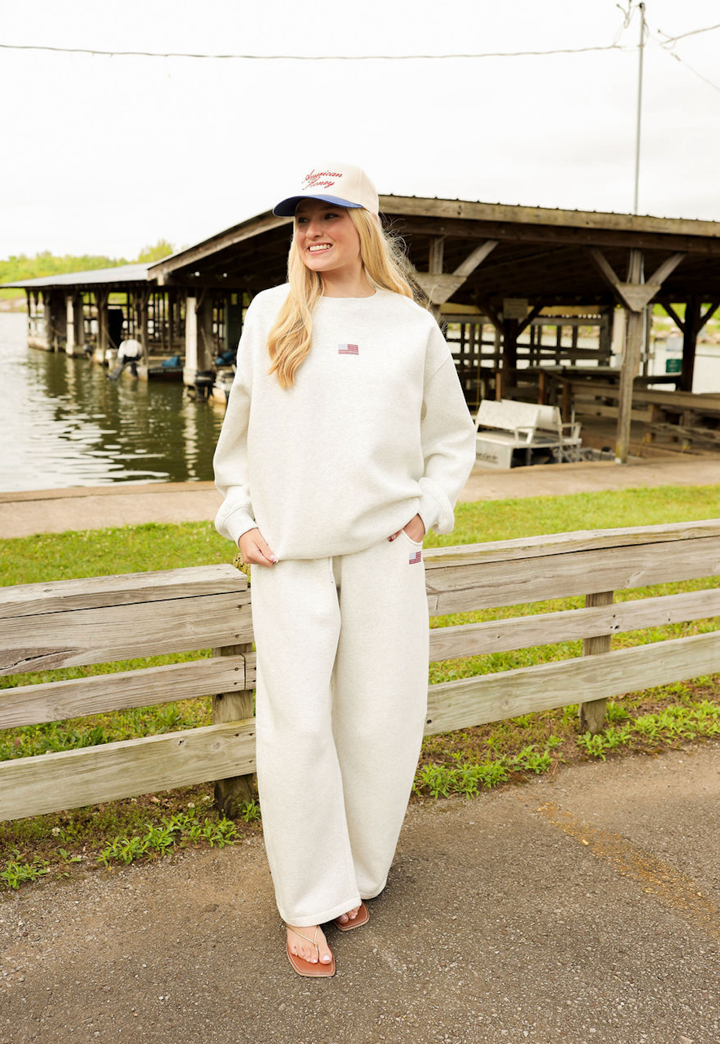 US Flag Relaxed Fit Sweatpants White - Clothe Boutique