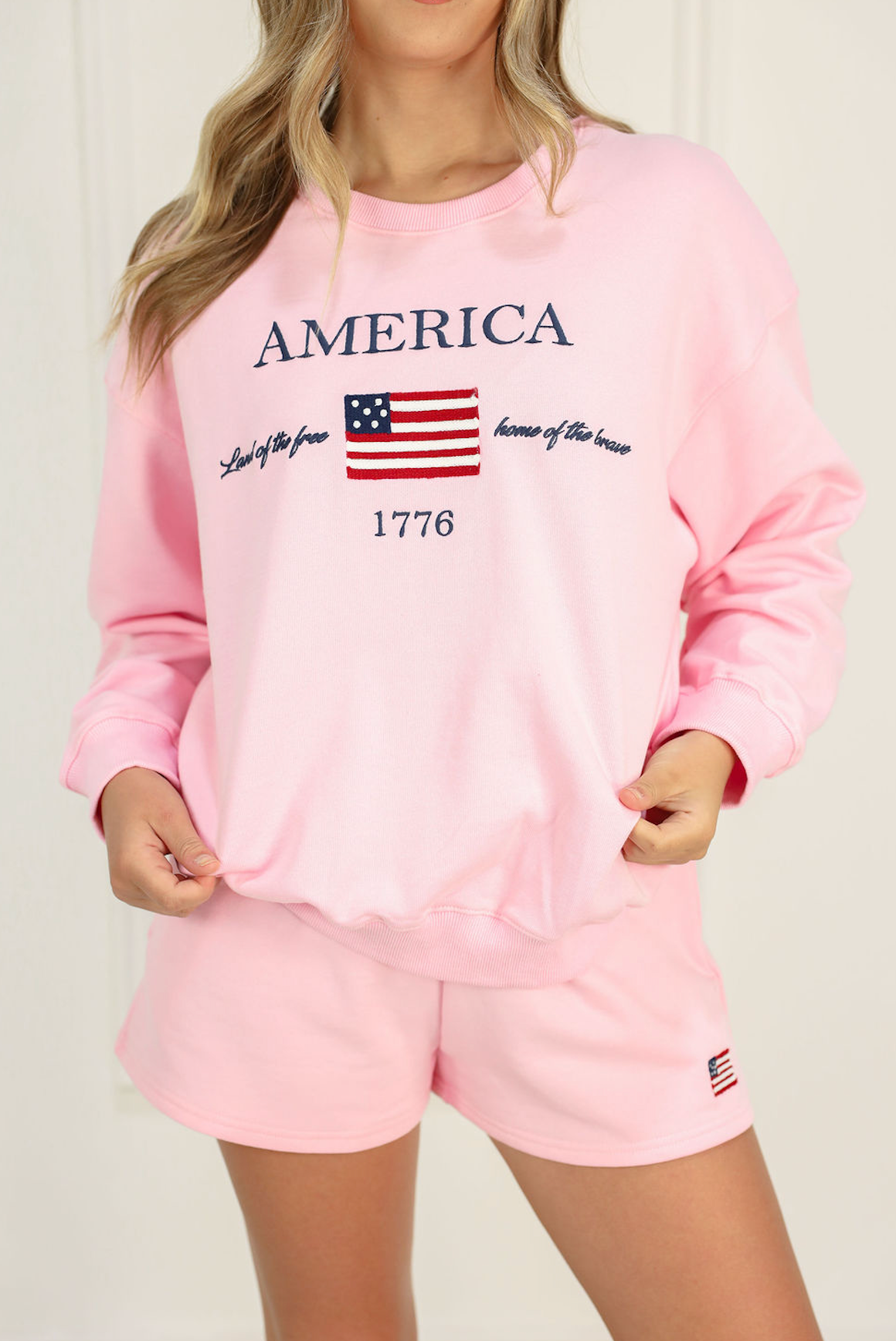 Pink Flag Sweatshorts - Clothe Boutique