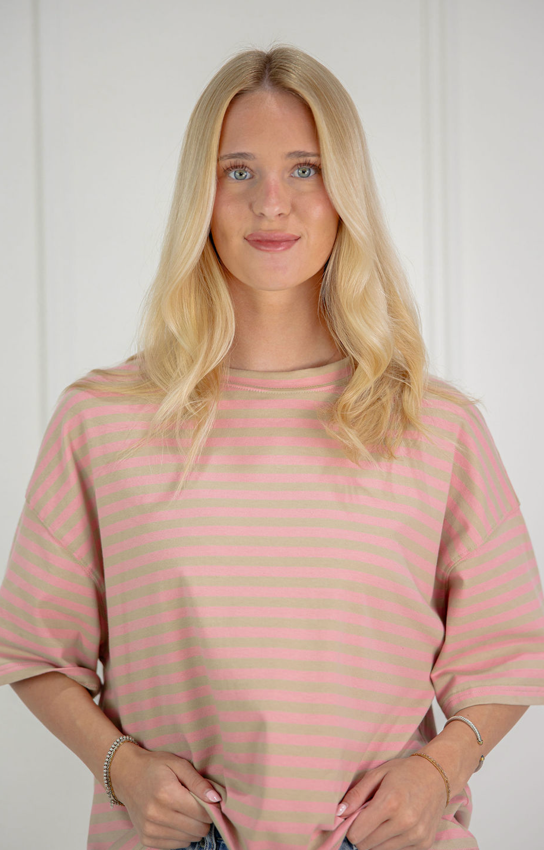 Oversized Boyfriend Stripe Tee Tan/Pink