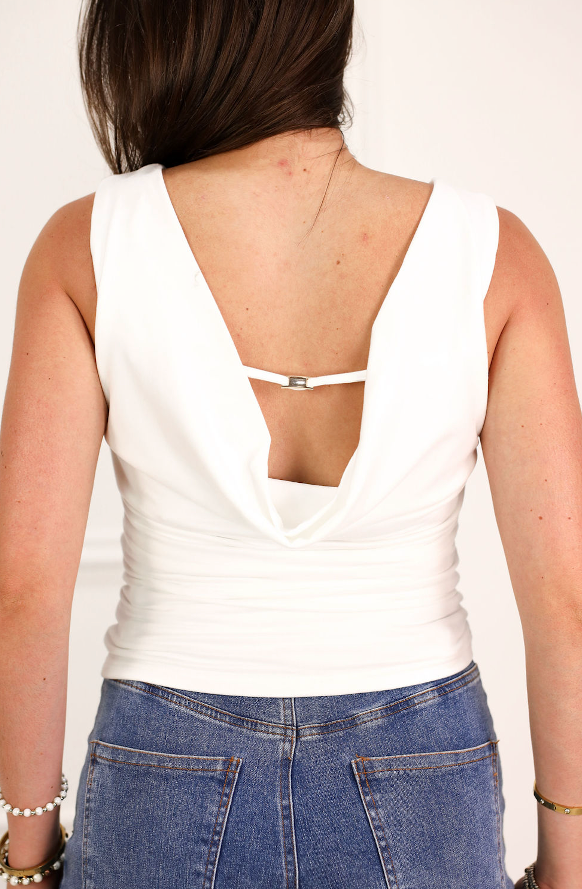 Back Detail Cowl Tank White