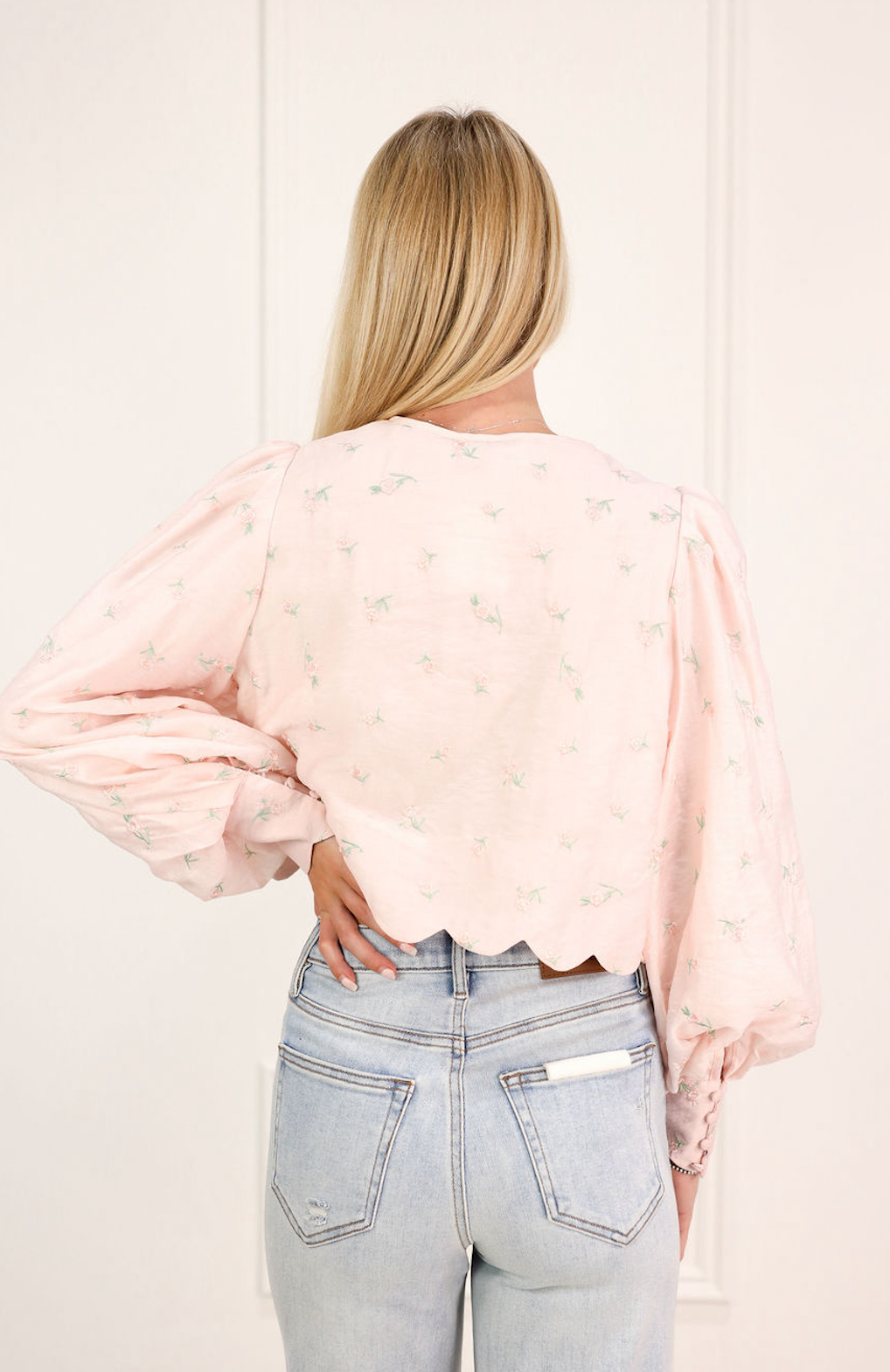 Embroidered Floral Scallop Blouse Pink