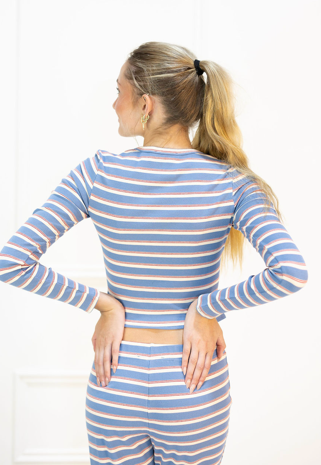 Blue/Red Stripe Lounge Set of 2
