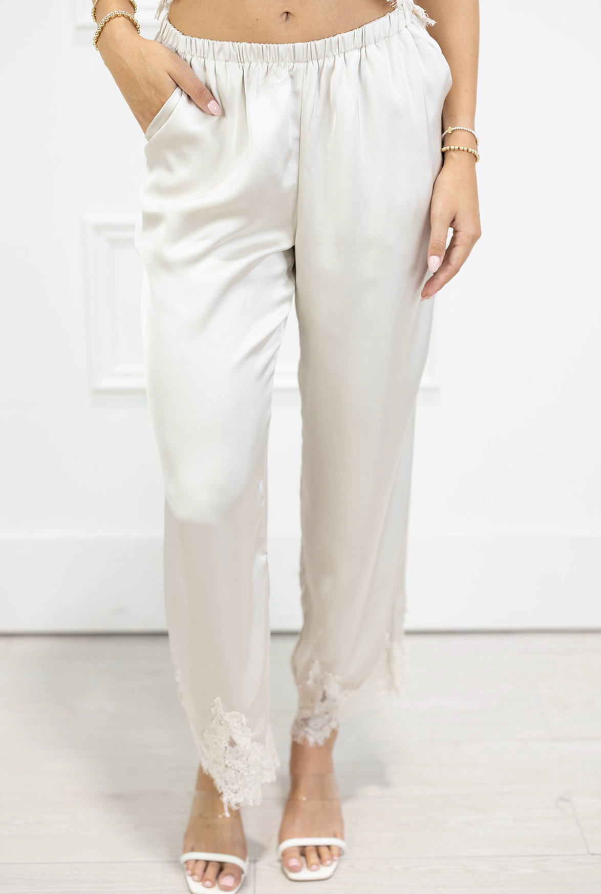Lace Trim Pants Cream