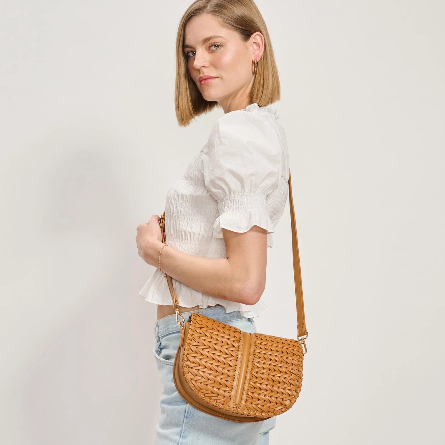Cecillia Crossbody Tan
