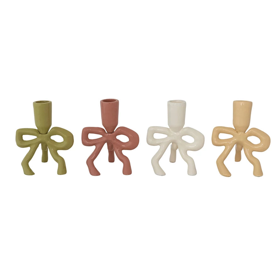 Taper Holder W/ Bow Shaped Base