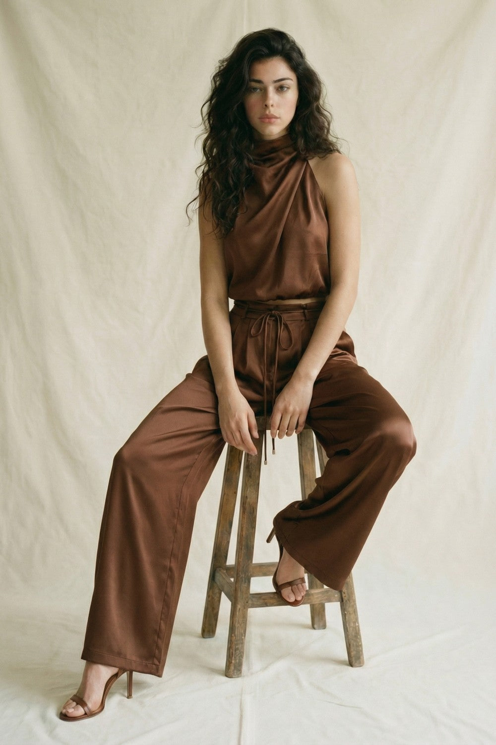 Satin Pleated Pants w/ Tie Brown