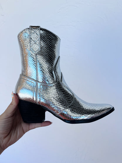 Bambi Matisse Boots Silver