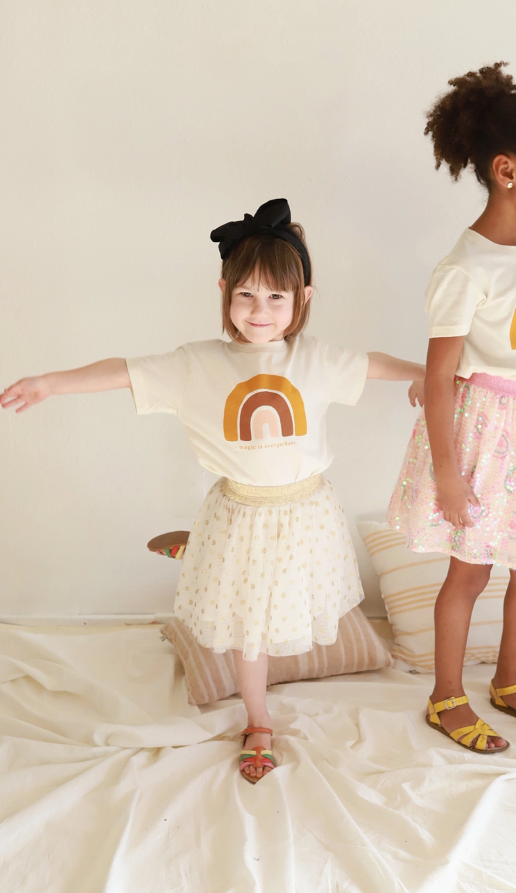 Magic is Everywhere T-shrit - Clothe Boutique