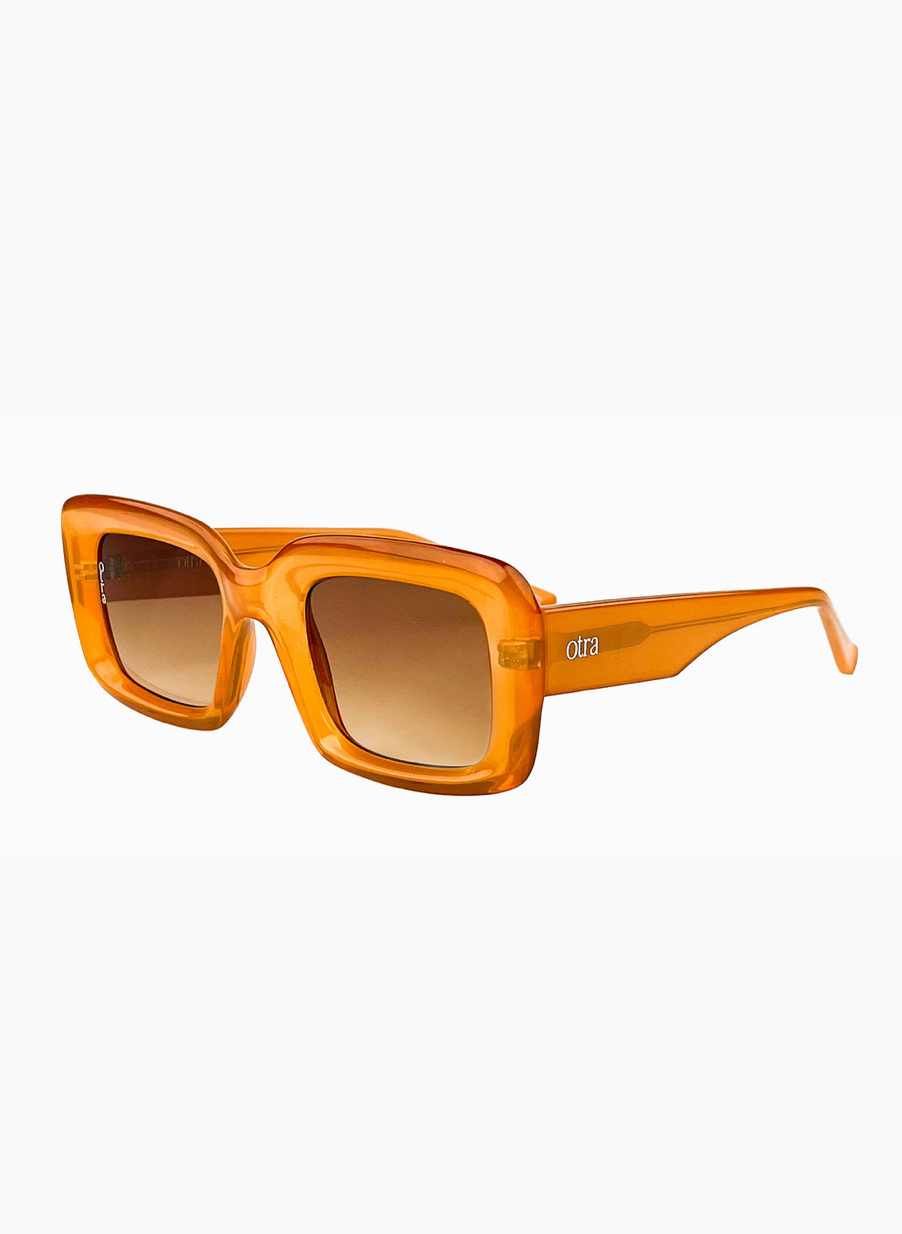 Chelsea Otra Sunglasses - Honey - Clothe Boutique